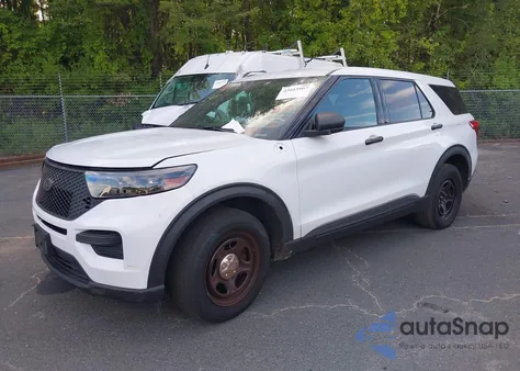 2020 Ford Police Interceptor z USA, uszkodzony, nr VIN 1FM5K8AW7LGB07507